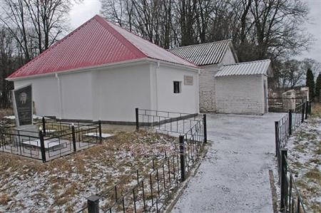 Ohel Mitteler Rebbe